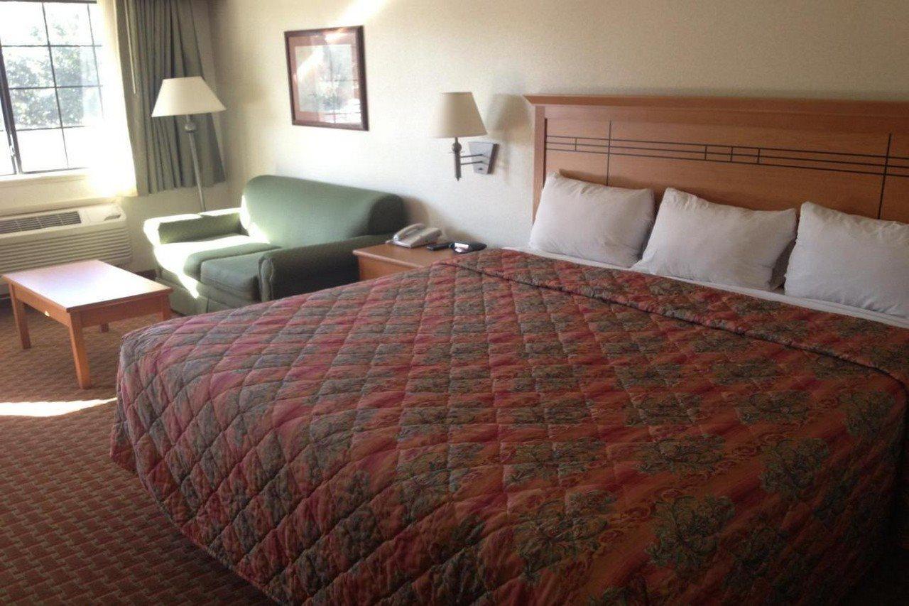 Americas Best Value Inn And Suites Desoto Exterior foto